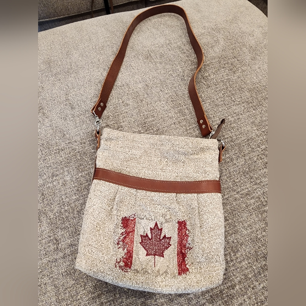 Canada Crossbody purse